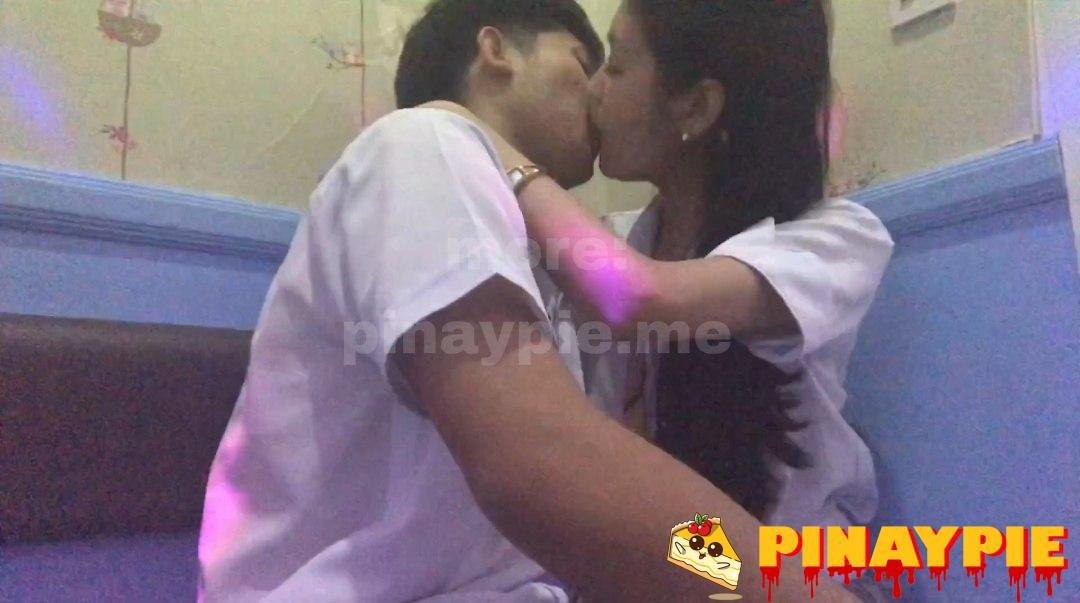 Sarap talaga mag labing-labing after school
